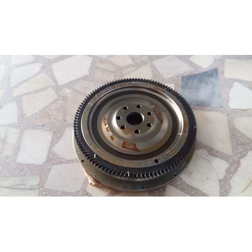 KOMPLE VOLANT DİŞLİLİ PİM MERKEZLİ L95/TL100 KOMPLE VOLANT DİŞLİLİ PİM MERKEZLİ L95/TL100