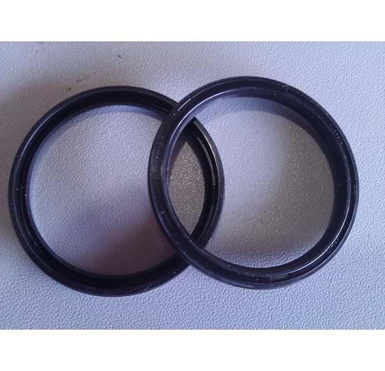 いぬ出品 5173674 KEÇE-PTO 35*42*4 ŞANZUMAN SHUTTLE newholland Keçe Grubu